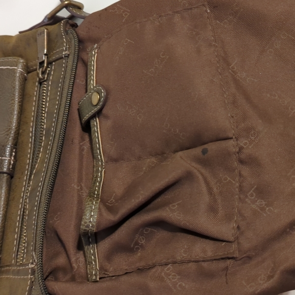 B.O.C. Crossbody Bag - Picture 11 of 11